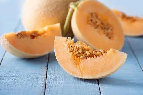 孕四个月吃半个哈密瓜